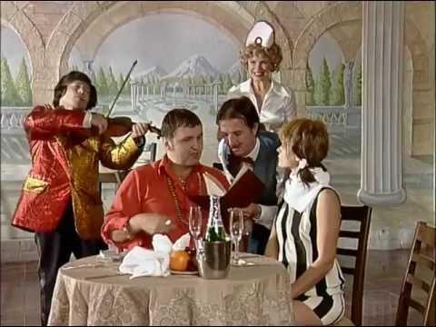 Маски в ресторане